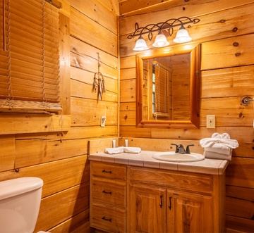 Lazy Bear Lodge