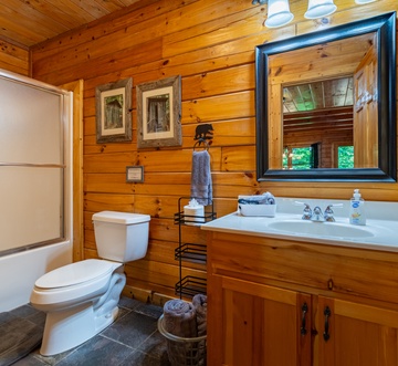 Sweet Bear Hideaway