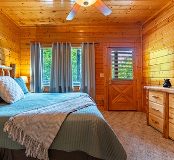 Bear Essentials Lodge