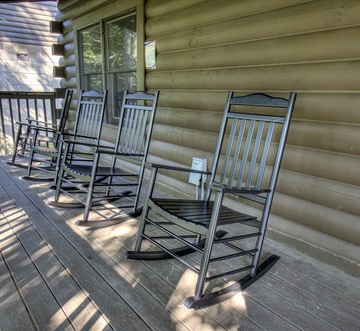 Bear Mountain Hideaway