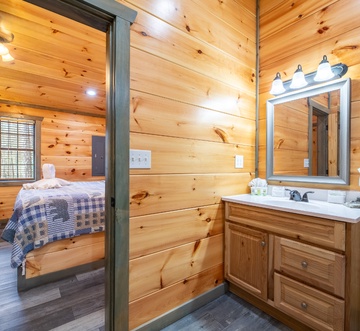 Country Bear Hideaway