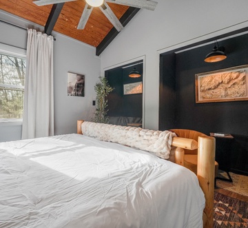 Smoky Fox Lodge