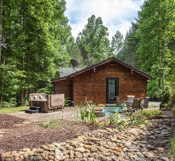 Misty Mountain Cabin