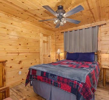 Honey Bear Lodge