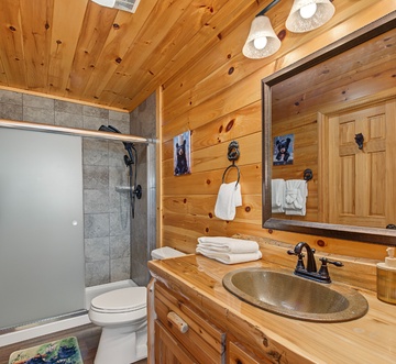 Honey Bear Lodge