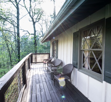 Hillside Hideaway