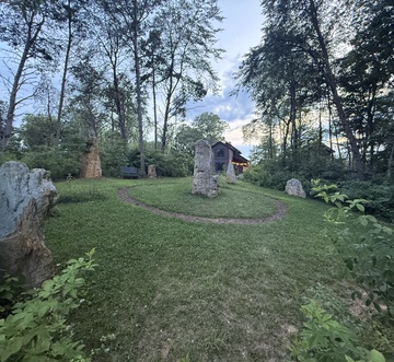 The Ancient Bear's Den