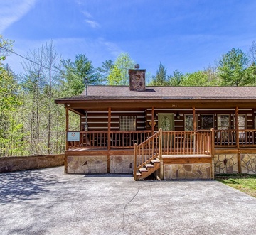 Cades Cove Escape