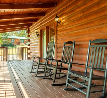 Cozy Cabin