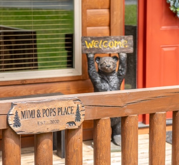 Mimi and Pop's Place
