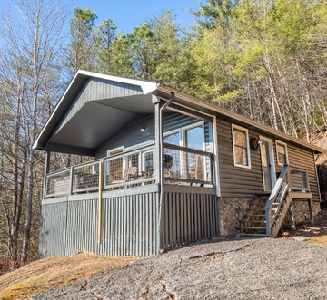 Country Bear Hideaway
