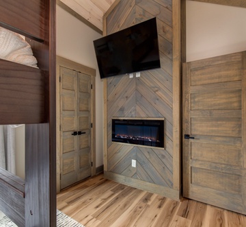 CoCo Bear Lodge