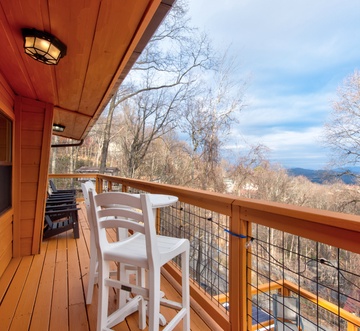 Honey Bear Lodge