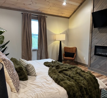 CoCo Bear Lodge