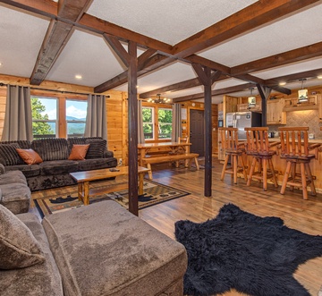 Honey Bear Lodge