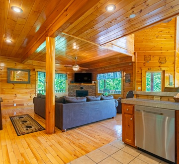 Bear Essentials Lodge