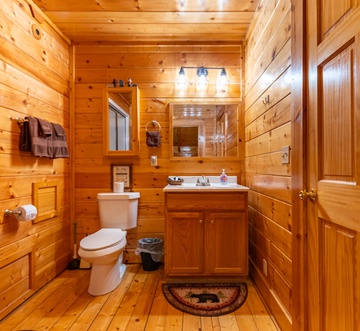 Bear Essentials Lodge