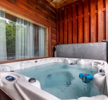 Bear Essentials Lodge