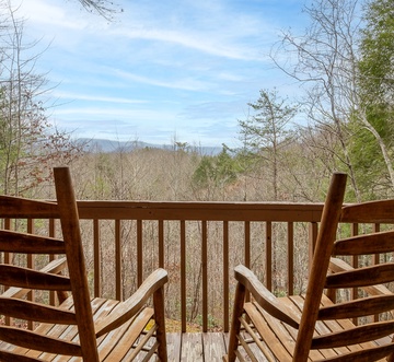 Cozy Bear Hideaway
