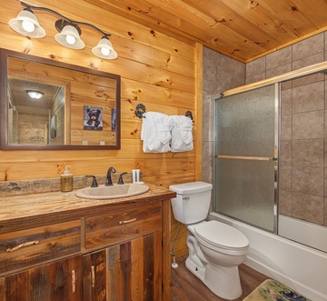 Honey Bear Lodge