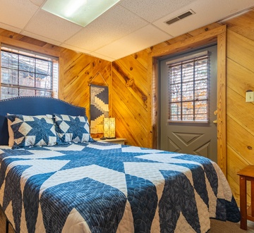 Pigeon Forge Perch