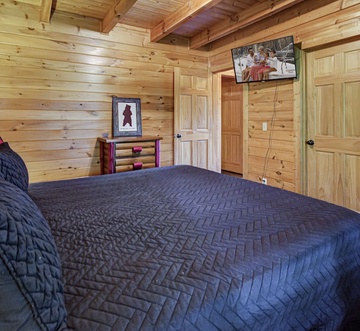 Bear Mountain Hideaway