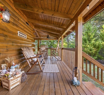 Majestic Elk Hideaway