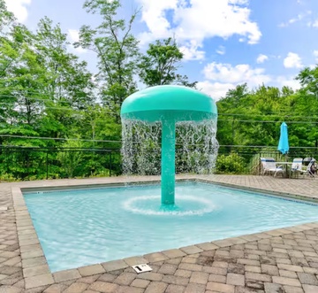 Honey Bear Lodge