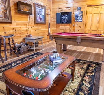 Smokey's Hideaway