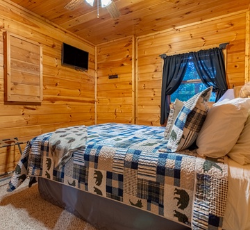 Sweet Bear Hideaway