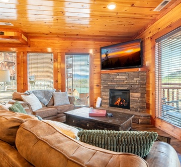 Splash Mountain Lodge