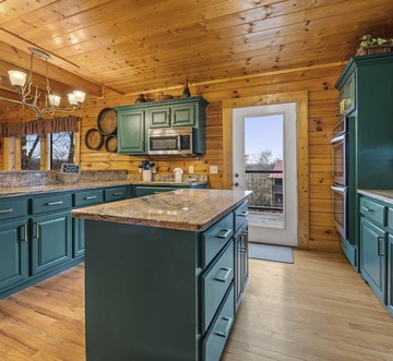 Rocky Top Lodge