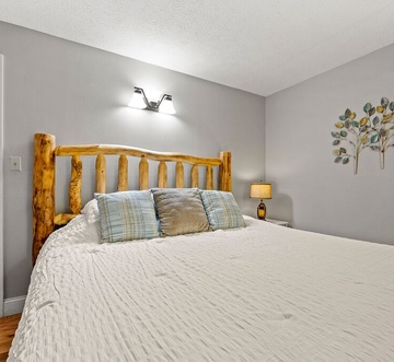Windy Oaks Condo