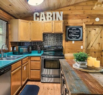 The Blessing Cabin