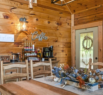 Majestic Elk Hideaway
