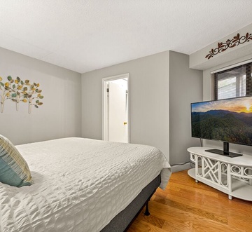 Windy Oaks Condo