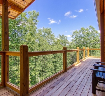 Smokey Peak Inn
