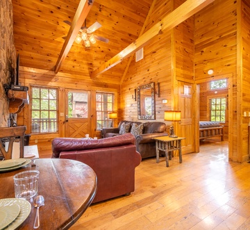 Lazy Bear Lodge