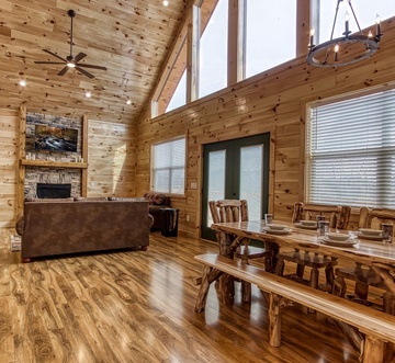 Smokey Peak Inn