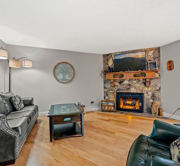 Windy Oaks Condo