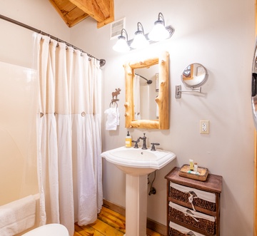 Living Waters Lodge