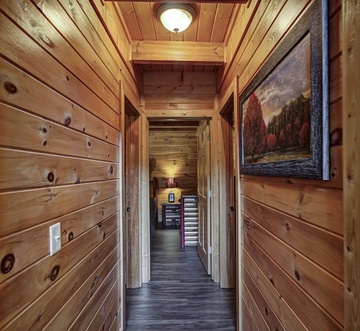 Bear Mountain Hideaway