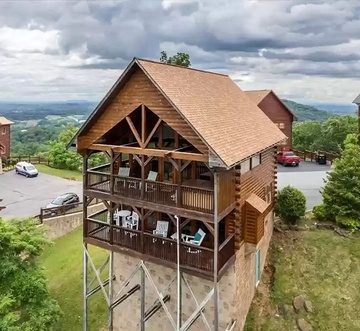 Heavenly Peak Lodge