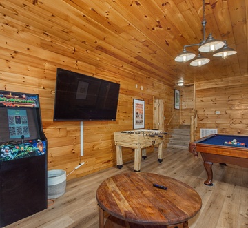 Grizzly Grotto