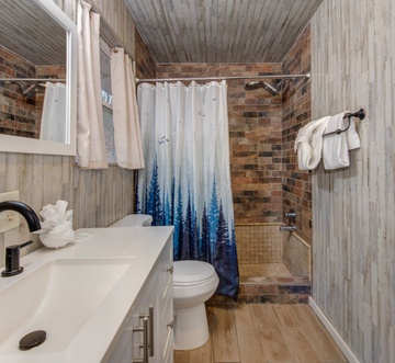 Golden Pines Retreat