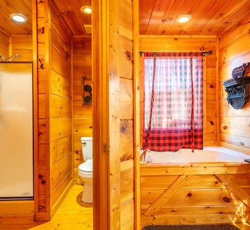 TreeTop Lodge