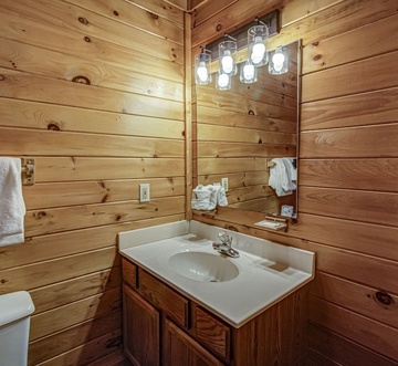 Bear Mountain Hideaway