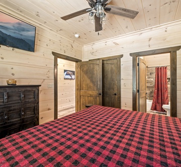 Cabin By The Creek