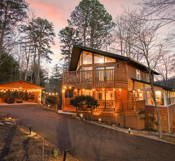 Smoky Fox Lodge