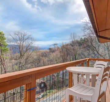 Honey Bear Lodge
